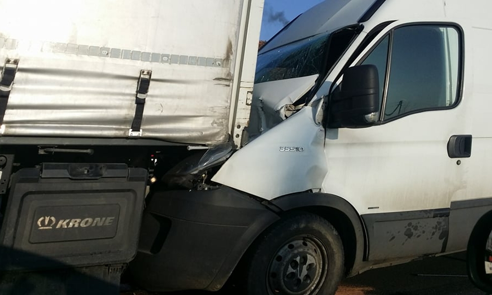 Wypadek w Borowej Wsi. Ranny zabrany do szpitala