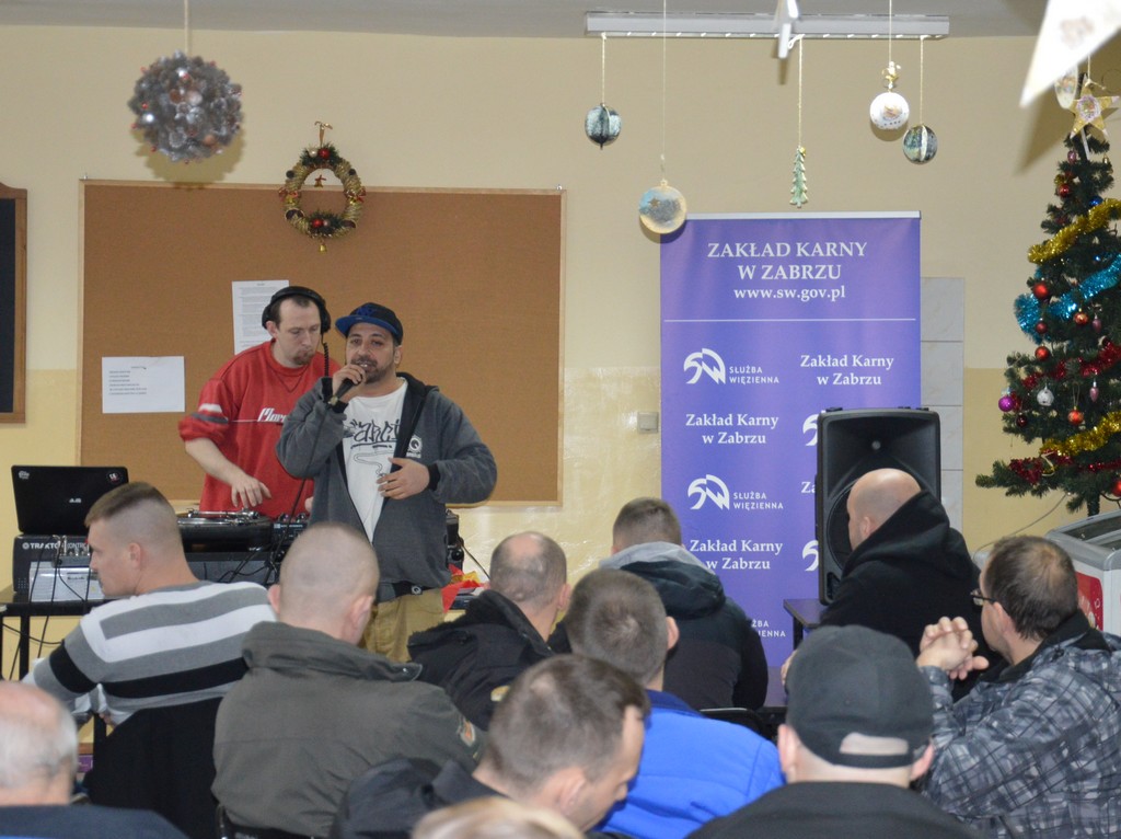 Resocjalizacja w rytmie rapu