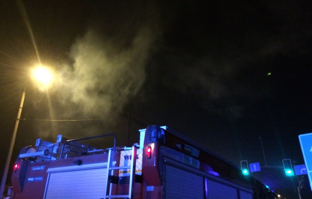 Pożar sadzy w kominie na Kokota