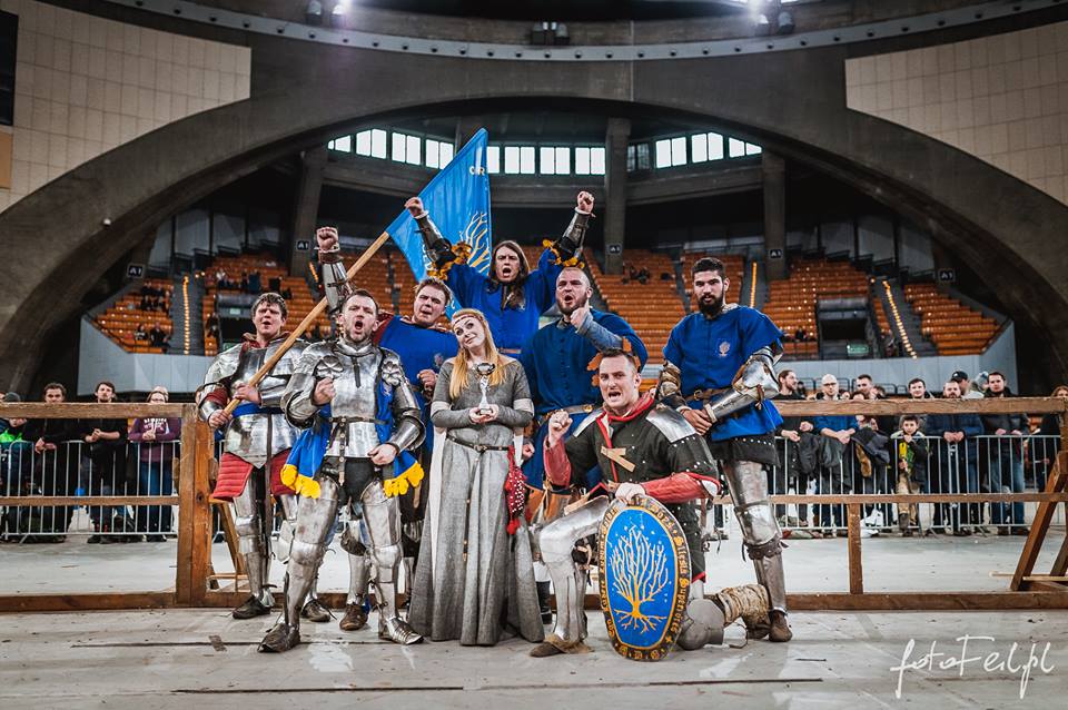 Sukces Niepokornych Rycerzy