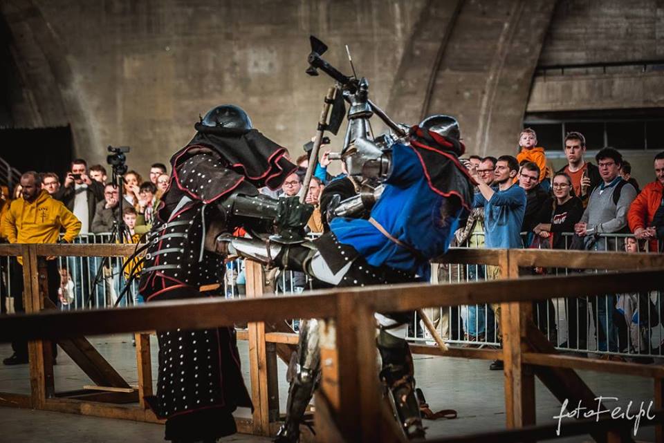 Sukces Niepokornych Rycerzy