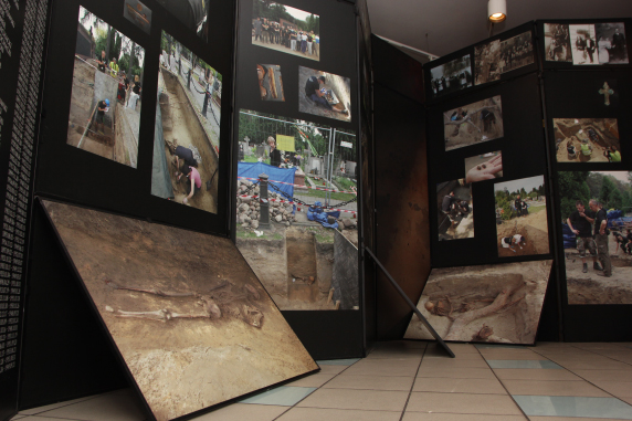 "Milcząc, wołają" - obejrzyj wystawę w Urzędzie Miejskim