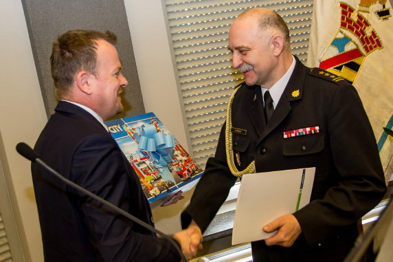 Pożegnanie i podziękowania podczas sesji RM