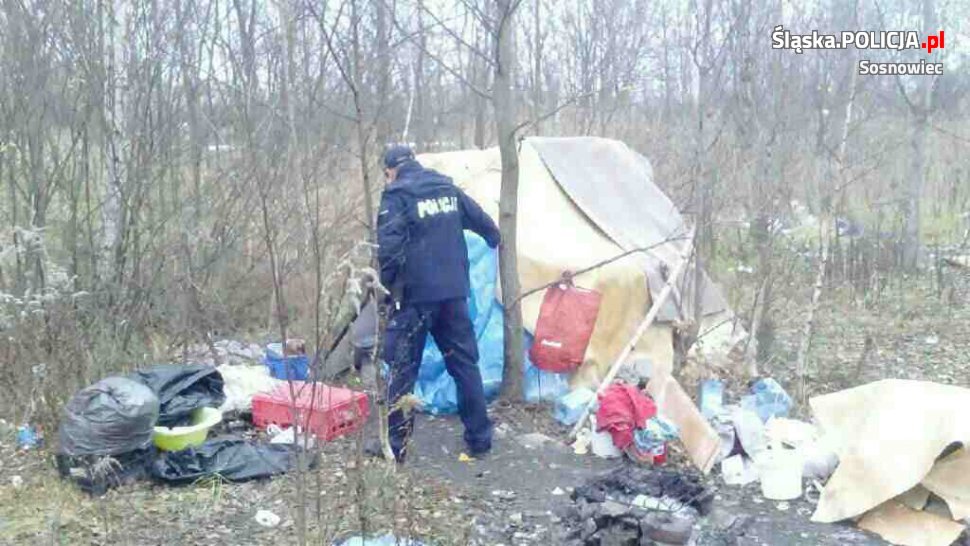 Zdążyć z pomocą - kontrole pustostanów i apel policjantów