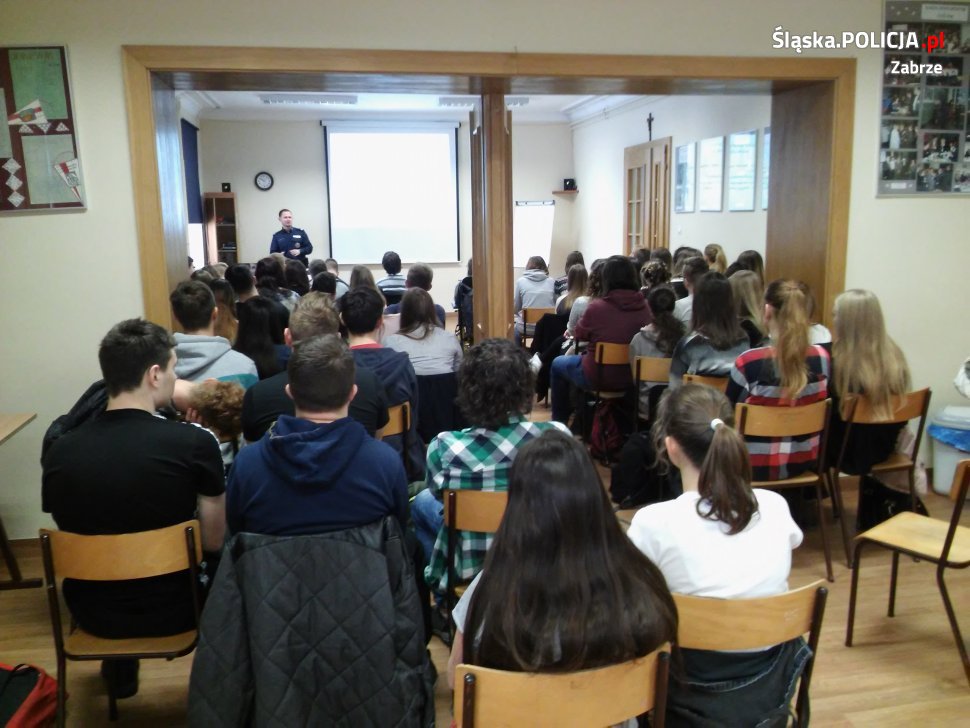 Prelekcje dot. handlu ludźmi i pracy za granicą