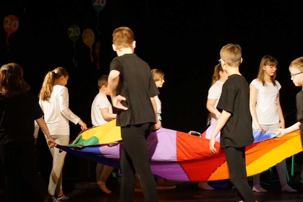 Uroczystość 20-lecia integracji SP 13 23