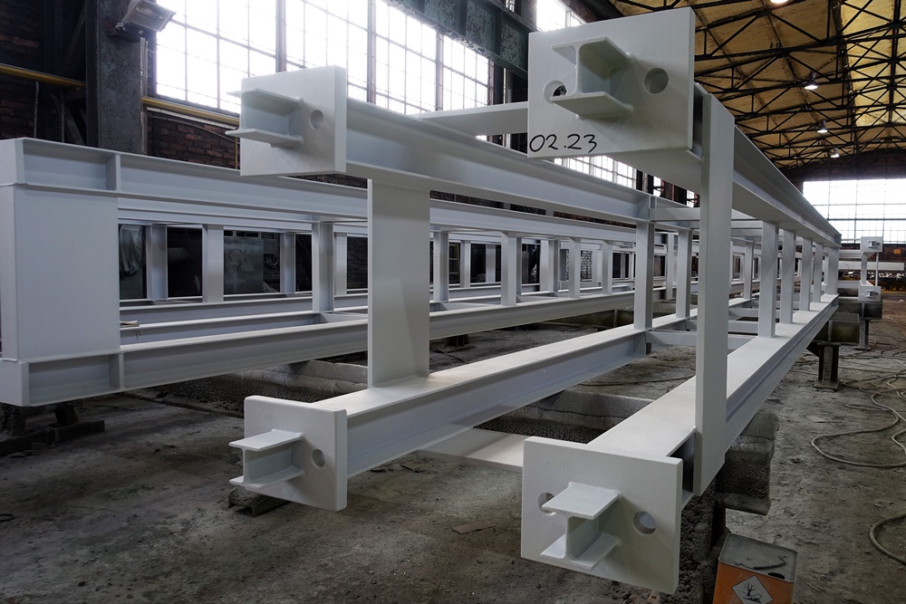 Mega zamówienie Mercedesa w Hucie Pokój!