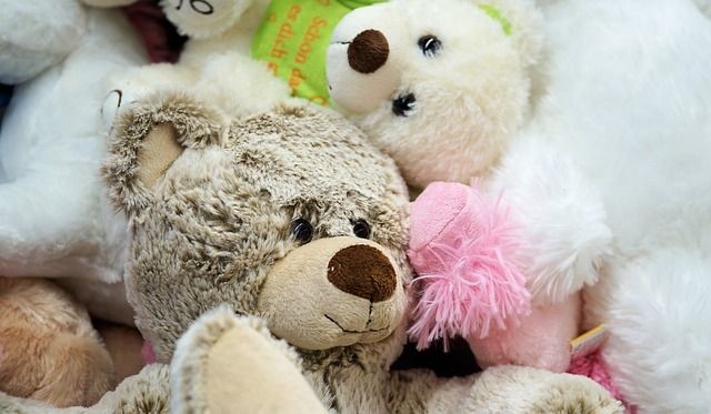 Kiermasz zabawek dla Oli Hübner