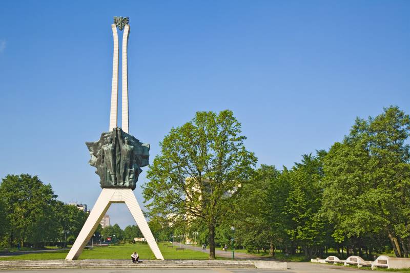 Bilety komunikacji miejskiej z obiektami metropolii?