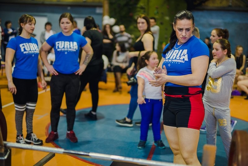 Siłaczki z pomocą Sylwii