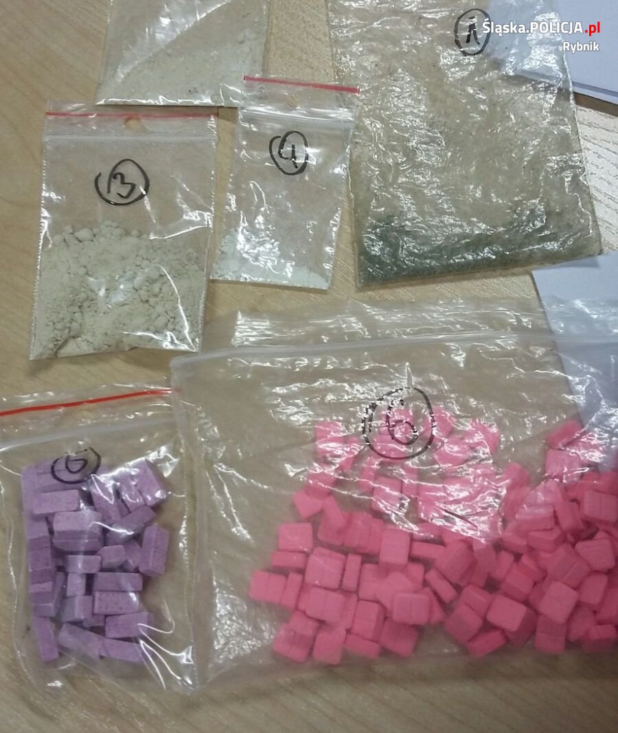 Tymczasowy areszt za posiadanie znacznej ilości narkotyków