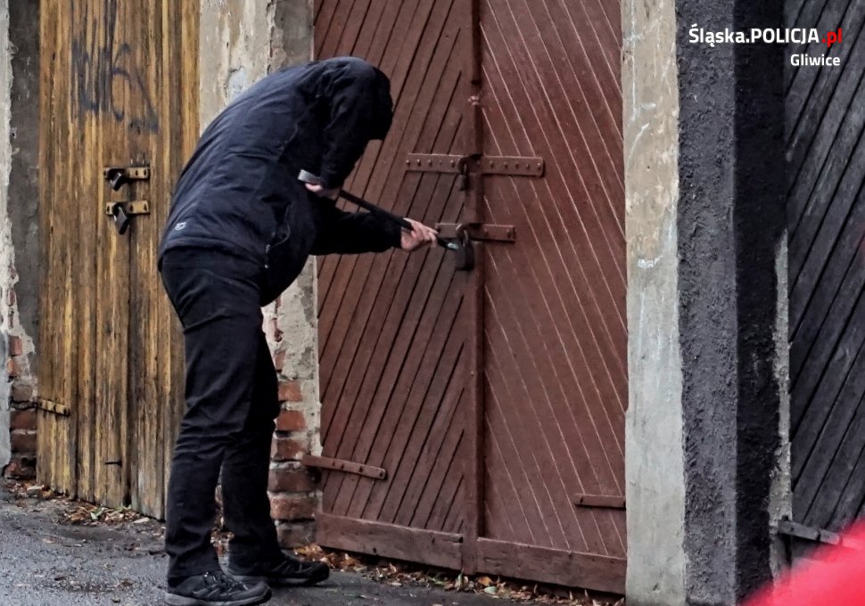 Włamywali się do altanek. Być może na sumieniu mają coś więc