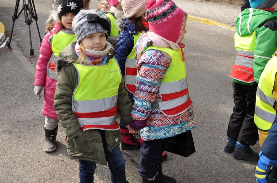 "Kochaj - zapinaj (w) pasy"