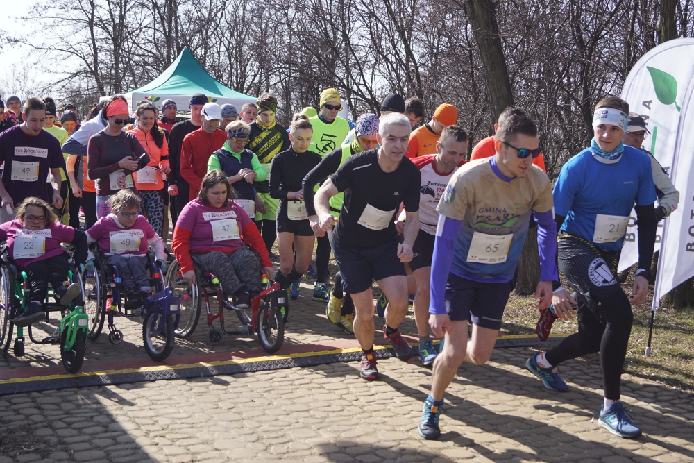 Piękna pogoda zachęciła biegaczy