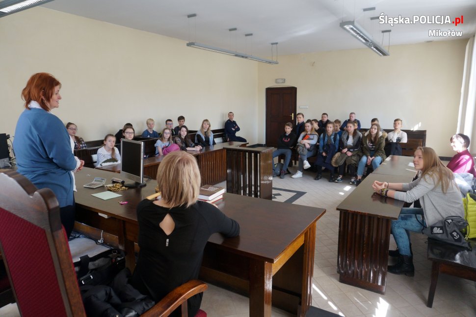 Spotkanie profilaktyczne w mikołowskim sądzie