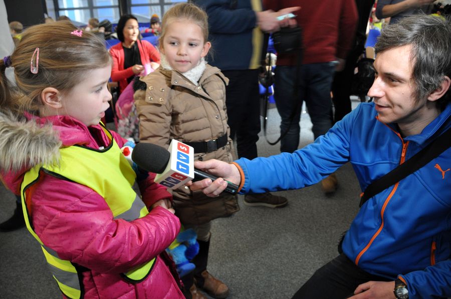 "Kochaj - zapinaj (w) pasy"