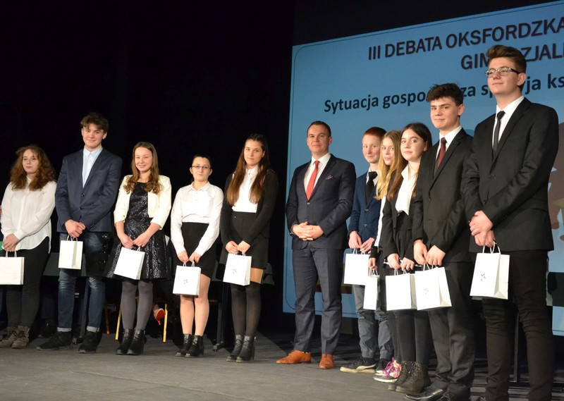 Uczniowie gimnazjów i szkół średnich debatowali w CKŚ