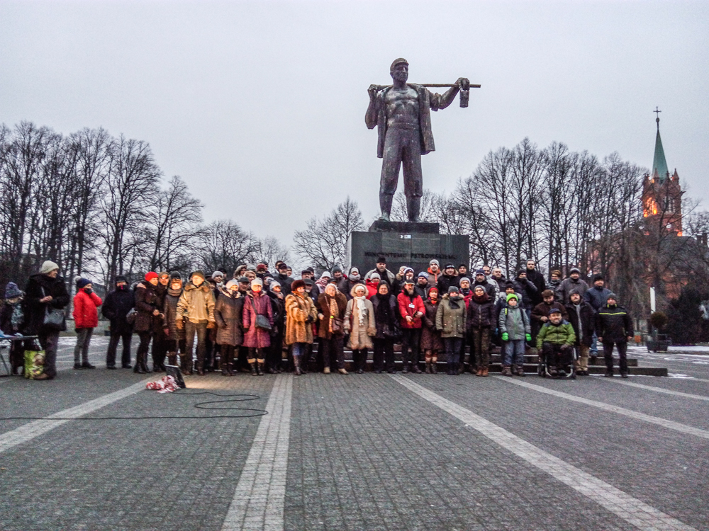 Protestowali w obronie pomnika