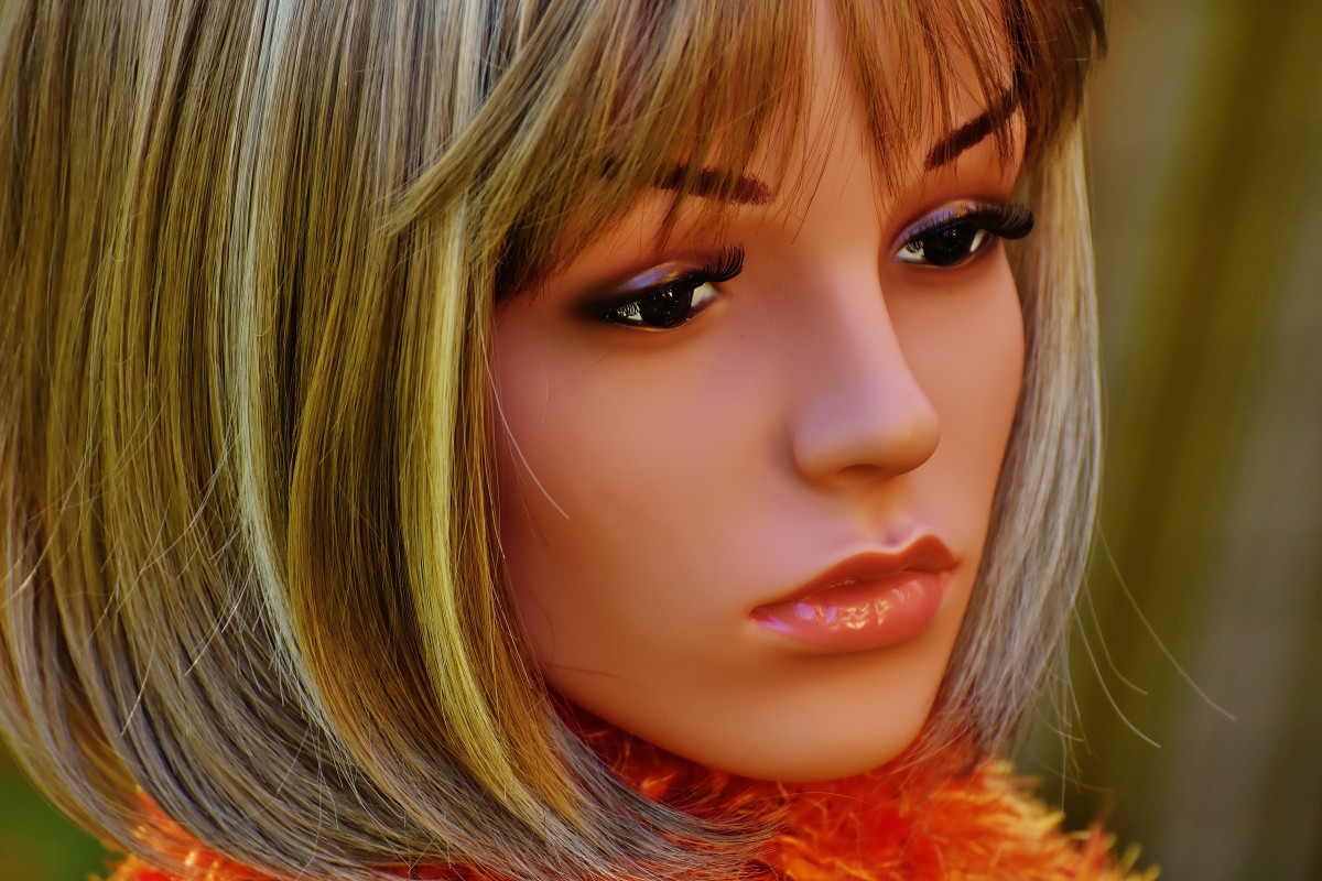 Manekiny sklepowe - jeszcze bardziej realne