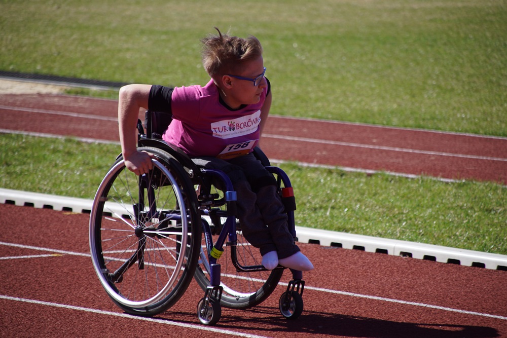 Biegiem uczcili pamięć radnego!