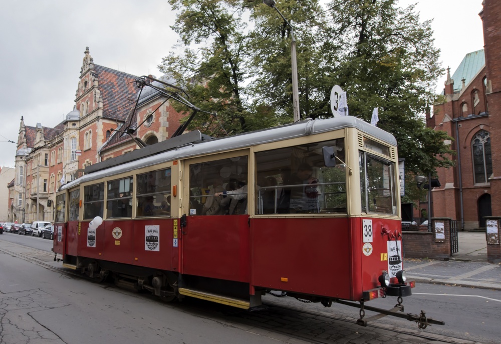 Tramwaj nr 38 na biletach komunikacji? Dzięki Waszym głosom
