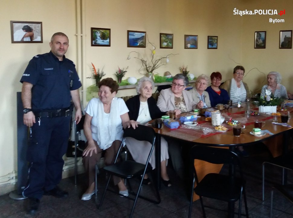 Dzielnicowi spotkali się z seniorami