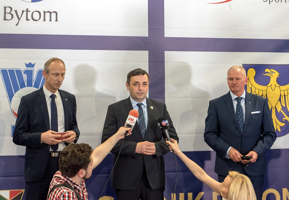 Nowa hala za prawie 3,7 mln zł już otwarta