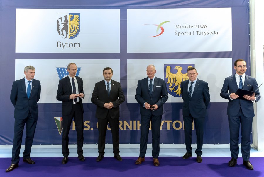 Nowa hala za prawie 3,7 mln zł już otwarta