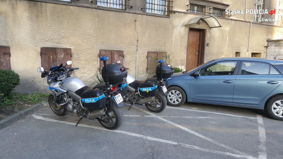 Sezon na motocykle, również policyjne