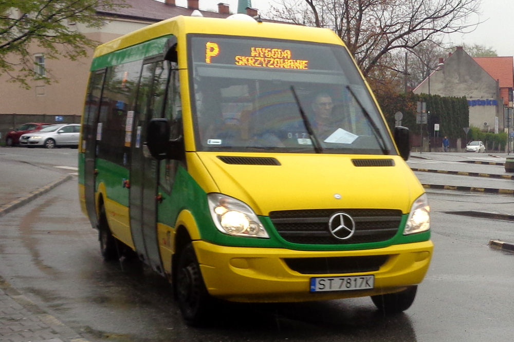 Od 1 maja powrót weekendowych kursów mikrobusa P