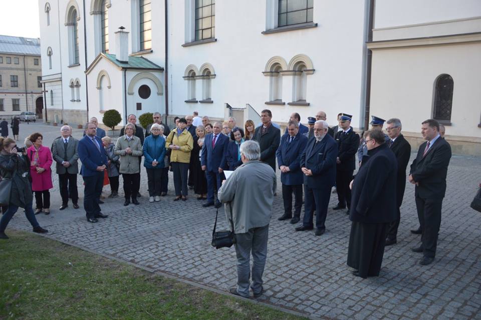 Uczczono ofiary zbrodni katyńskiej i katastrofy smoleńskiej