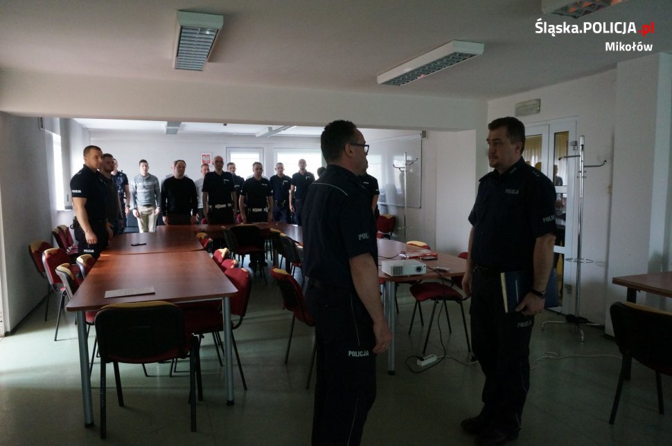 Spotkanie komendanta z policjantami służby przygotowawczej