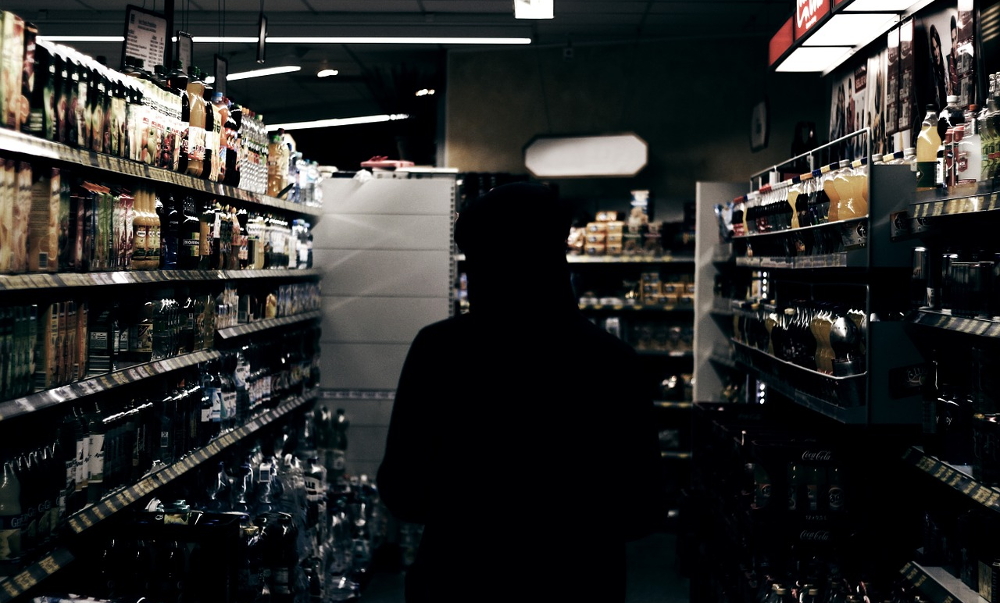 Po 22:00 nie kupisz w Mikołowie alkoholu?