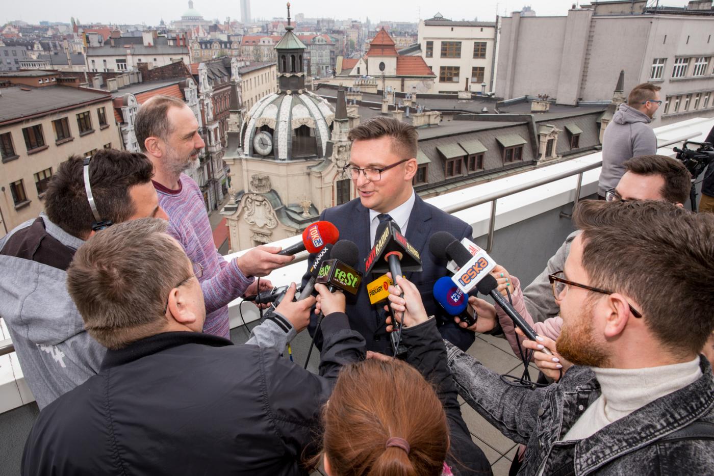 Aplikacja do naprawiania miasta