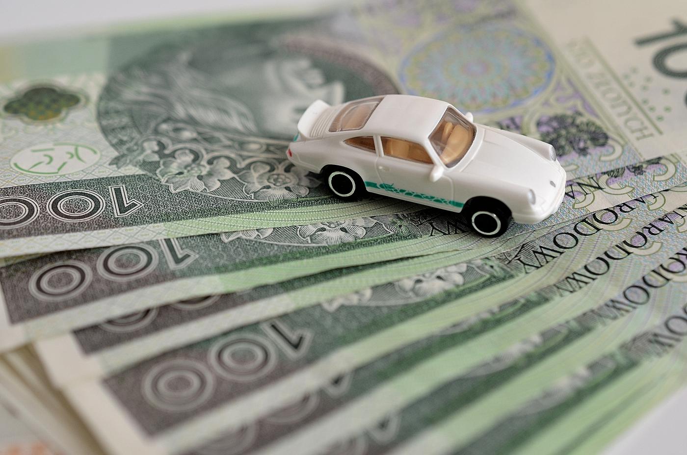 Pożyczka online od 18 lat - gdzie dostaniesz pieniądze?