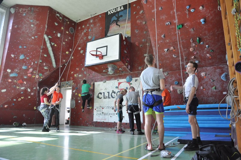 Uczniowie wzięli udział w szkoleniu wspinaczkowym