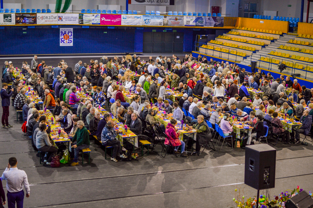 Śniadanie Wielkanocne dla samotnych