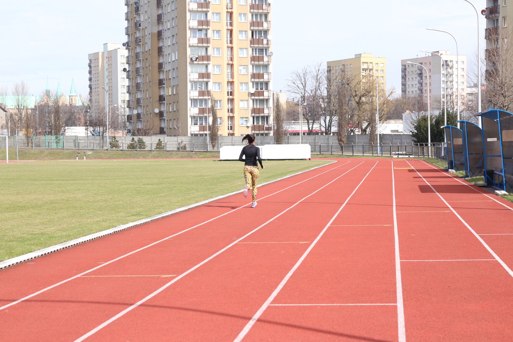 Z bieżni na najwyższą górę świata