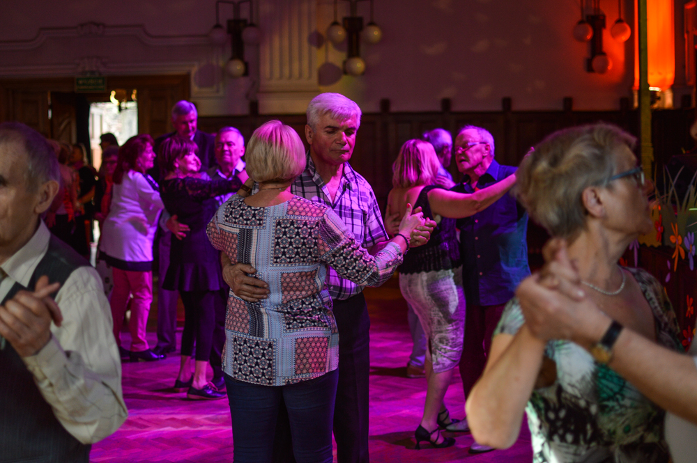 Wiosenna dyskoteka dla seniorów. WOW!