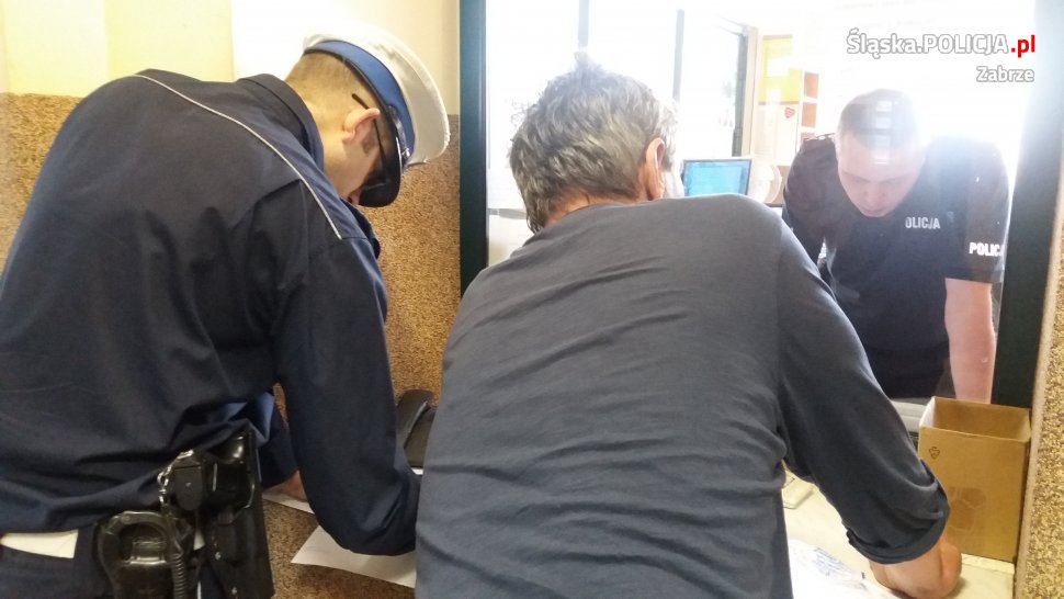 Zatrzymali nietrzeźwych kierowców koparki i walca