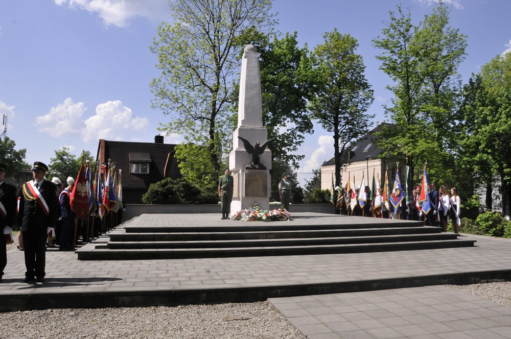 Uroczystość z okazji 3 Maja 90