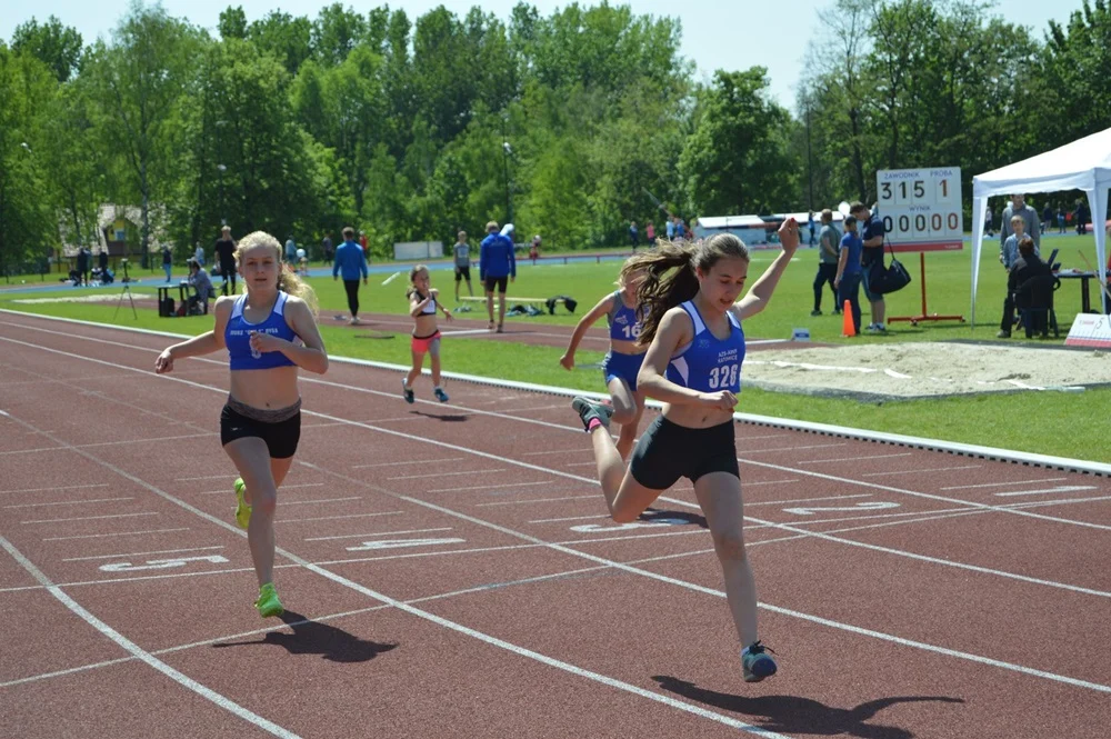 Lekkoatleci otwarli sezon