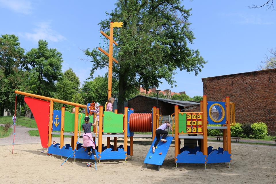 Nowe urządzenie zabawowe "Statek"