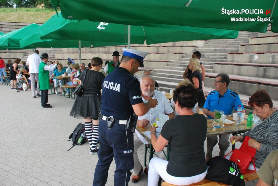 Seniorzy bezpieczni na drodze
