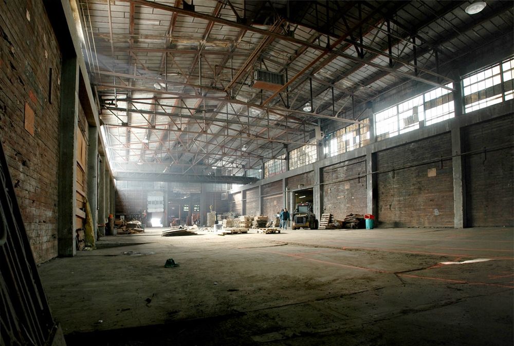 Wynajem magazynu czy budowa własnego - co jest lepsze?