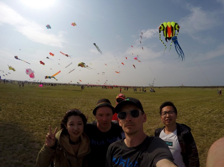 Kuklok z latawcami w Chinach!