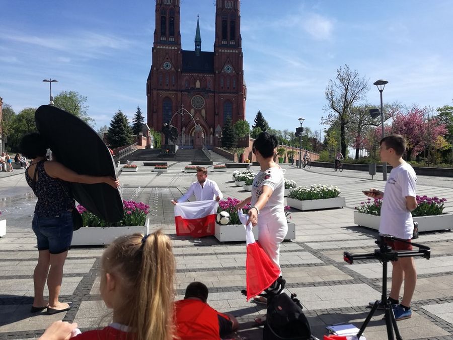 Wystąp w mundialowym teledysku