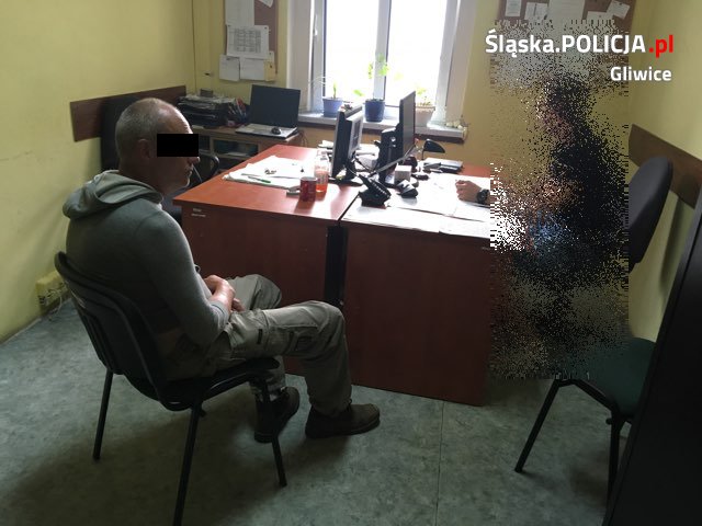 Podpalił samochód i podziwiał swoje "dzieło"