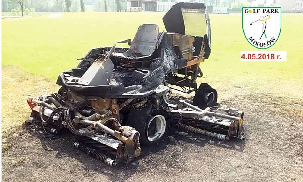 Spłonęła kosiarka w Parku Golfowym. Apel o pomoc