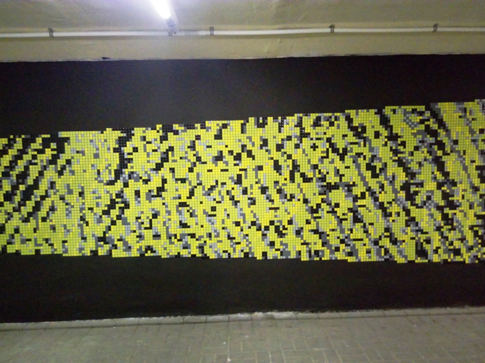 Nowy mural i mozaika... w tunelu